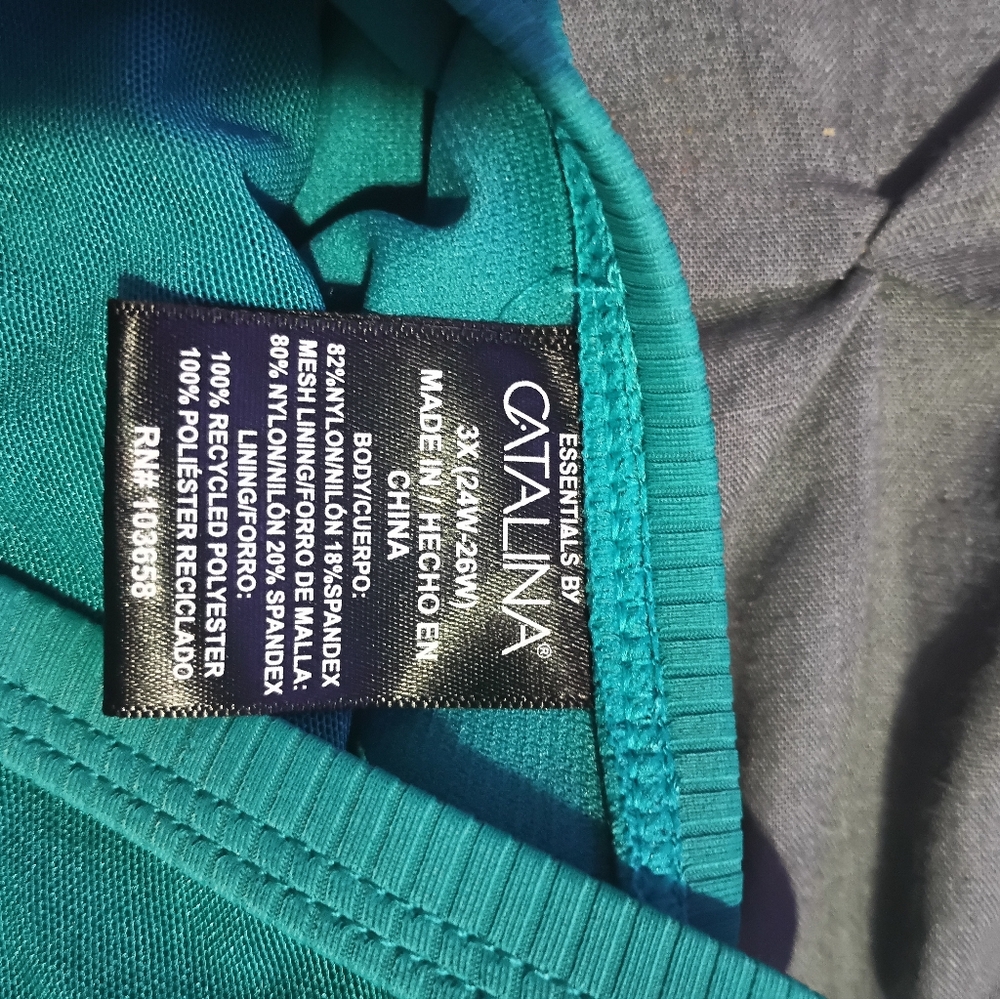 Women's x3L shirt tuck